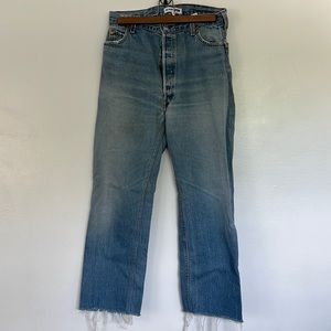 Re/Done Levi’s - cropped - size 28 - light to medium wash